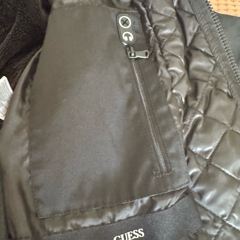 Guess, Nicely used twice only Black Puffer Jacket/Hood and Weather-Resistant. - Picture 10 of 16